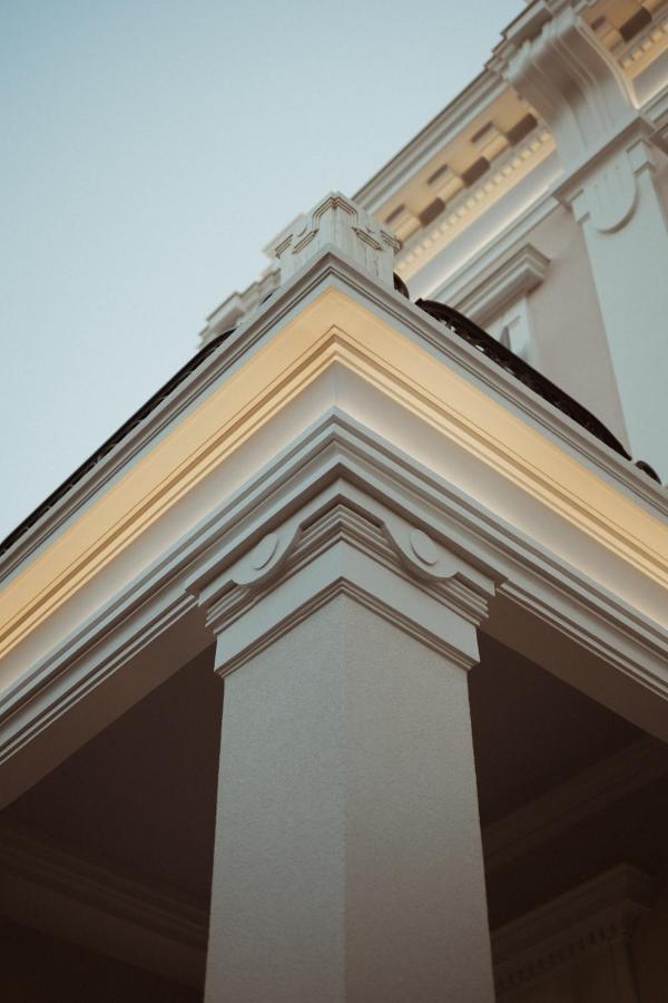 The Bold Type Hotel, A Member Of Design Hotels พาทรา ภายนอก รูปภาพ